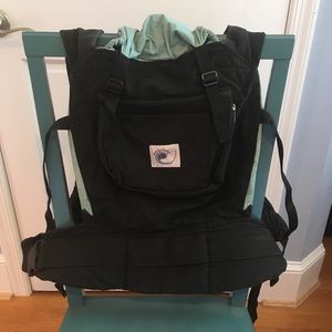 Ergo Baby carrier - black and dusty teal